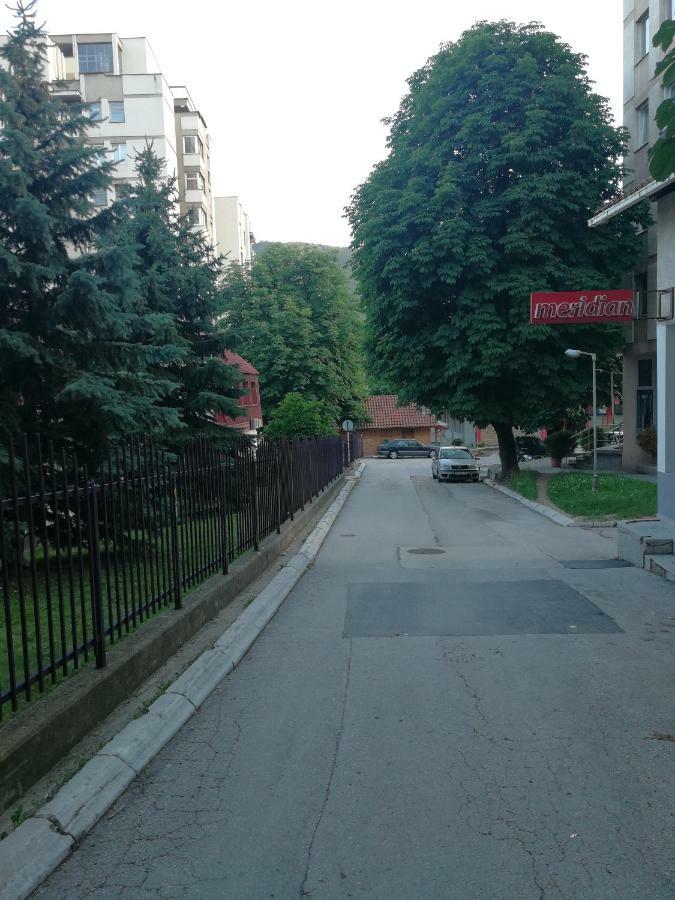 Stan Na Dan Apartman 31 Ужице Экстерьер фото